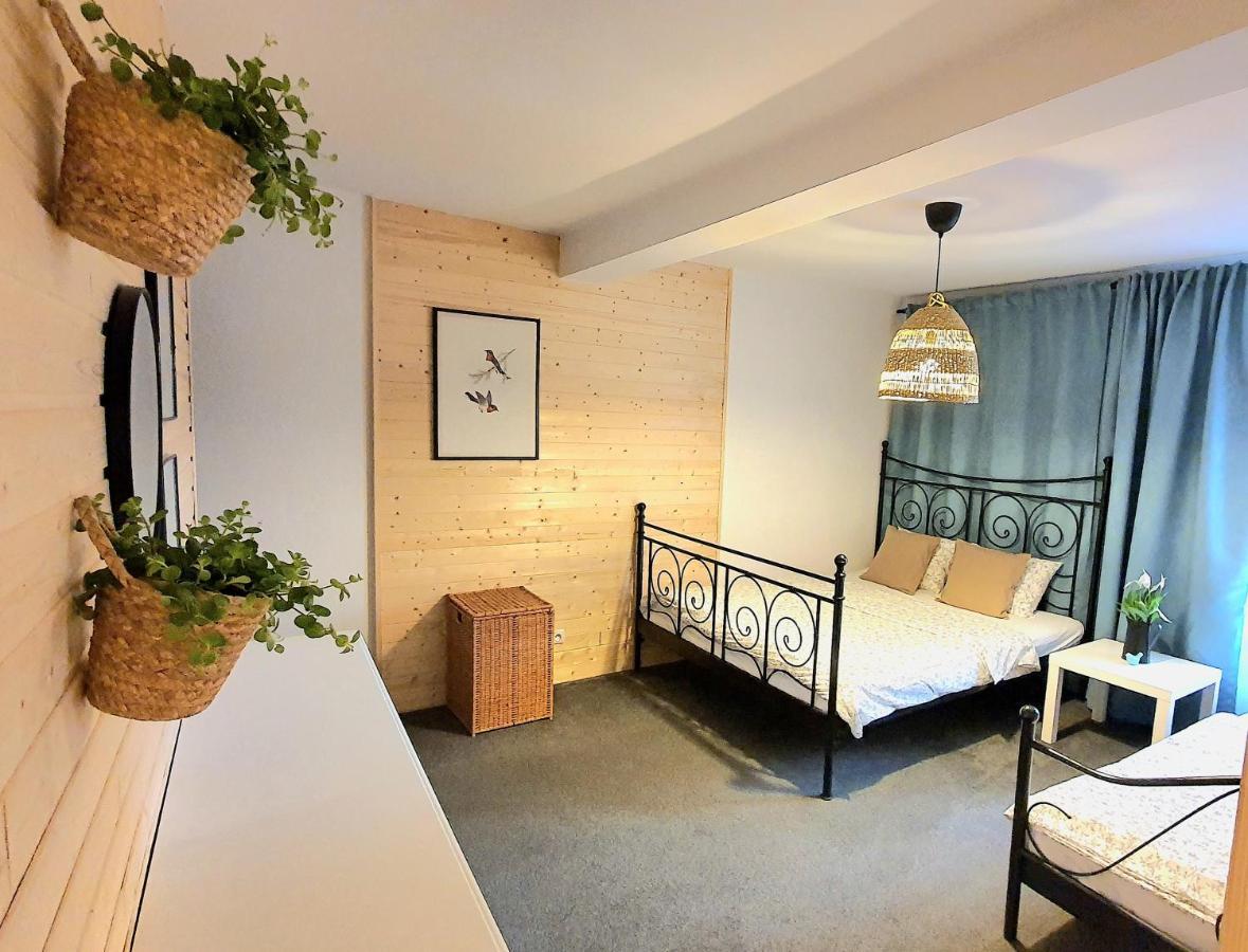 Babie Lato B&B Uniejów Habitación foto